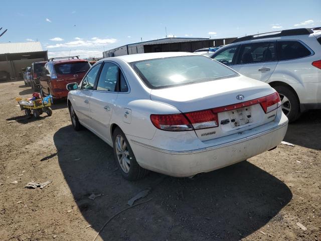 KMHFC46F06A098109 - 2006 HYUNDAI AZERA SE WHITE photo 2