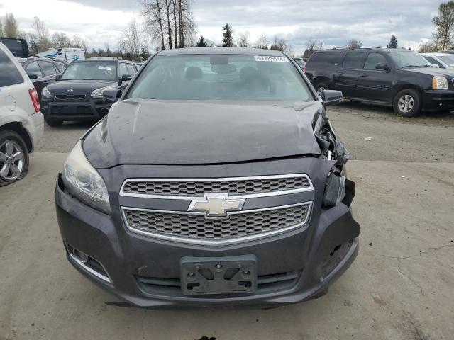 1G11H5SAXDF287956 - 2013 CHEVROLET MALIBU LTZ GRAY photo 5