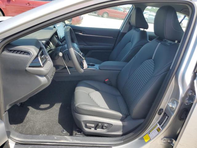 4T1G11AK9RU205853 - 2024 TOYOTA CAMRY SE NIGHT SHADE SILVER photo 7