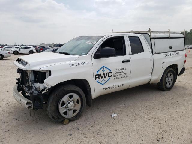5TFRM5F15KX139978 - 2019 TOYOTA TUNDRA DOUBLE CAB SR/SR5 WHITE photo 1