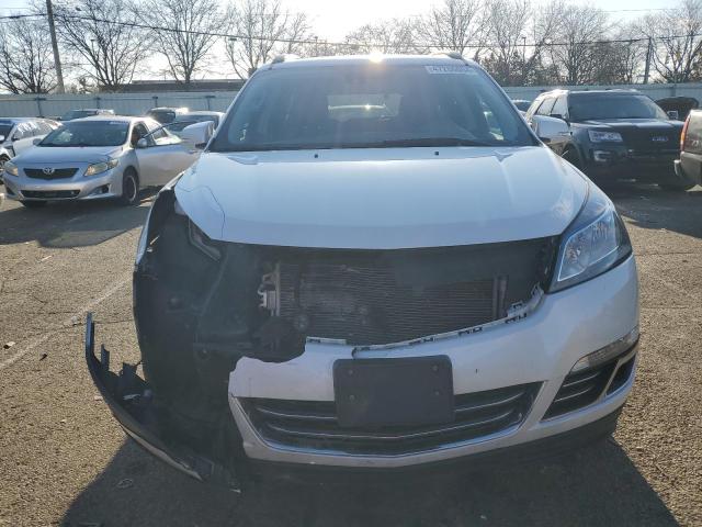 1GNKVJKD0GJ278778 - 2016 CHEVROLET TRAVERSE LTZ WHITE photo 5