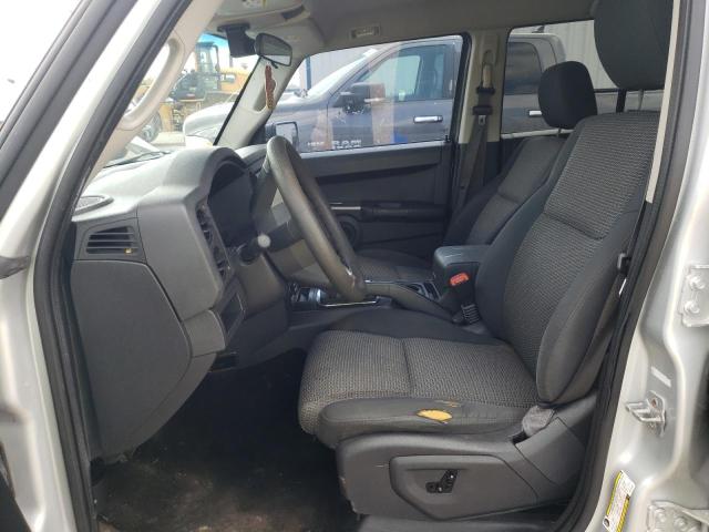 1J8HG48N18C213449 - 2008 JEEP COMMANDER SPORT Silber Foto 7