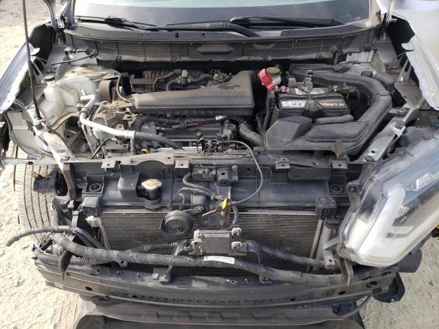 KNMAT2MV1JP562270 - 2018 NISSAN ROGUE S SILVER photo 12