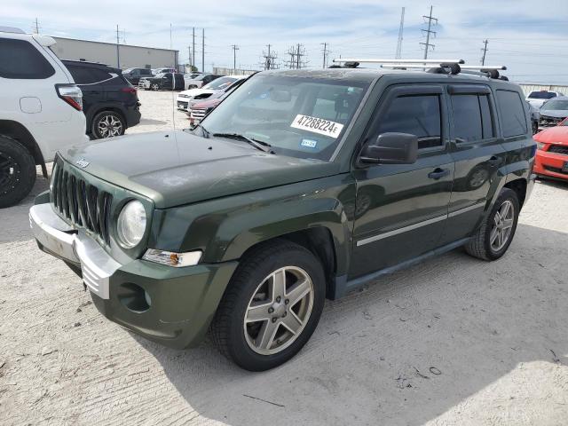 1J8FF48W88D579714 - 2008 JEEP PATRIOT LIMITED GREEN photo 1