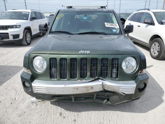 1J8FF48W88D579714 - 2008 JEEP PATRIOT LIMITED GREEN photo 5