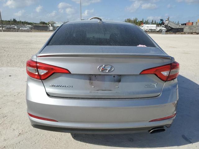 5NPE24AF5HH489889 - 2017 HYUNDAI SONATA SE SILVER photo 6