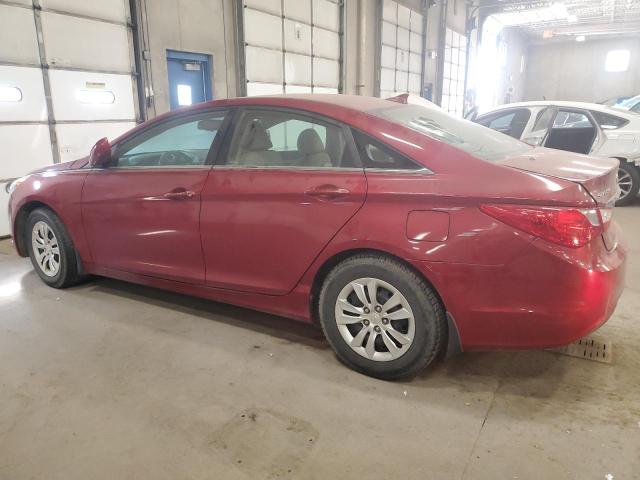 5NPEB4AC6CH486000 - 2012 HYUNDAI SONATA GLS RED photo 2