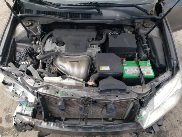 4T4BF1FK3GR555986 - 2016 TOYOTA CAMRY LE GRAY photo 11