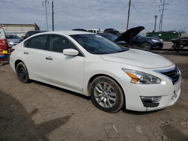 1N4AL3AP4FC178810 - 2015 NISSAN ALTIMA 2.5 WHITE photo 4