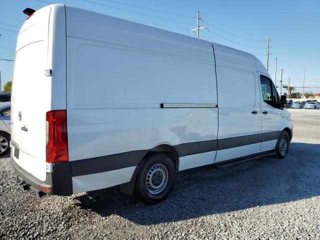 W1Y4VCHY2RT191863 - 2024 MERCEDES-BENZ ESPRINTER 2500 WHITE photo 3