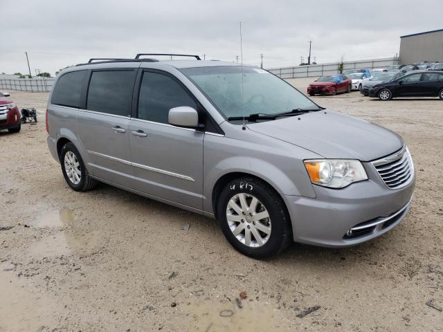 2C4RC1BG3DR631156 - 2013 CHRYSLER TOWN & COU TOURING SILVER photo 4