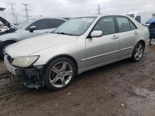 JTHBD192730075319 - 2003 LEXUS IS 300 SILVER photo 1