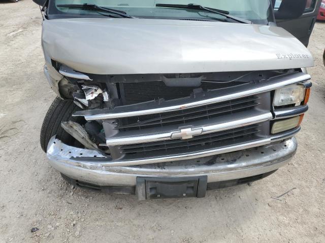 1GBFG15RX21158656 - 2002 CHEVROLET EXPRESS G1 MAROON photo 12