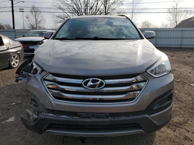 5XYZTDLB3GG357244 - 2016 HYUNDAI SANTA FE S GRAY photo 5