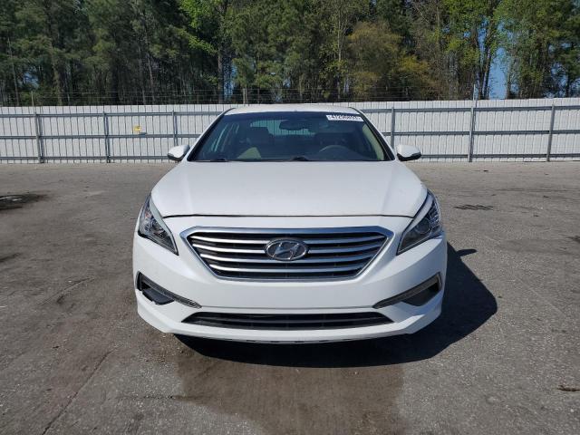 5NPE24AA3FH139212 - 2015 HYUNDAI SONATA ECO WHITE photo 5