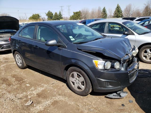 1G1JA5SH3E4209694 - 2014 CHEVROLET SONIC LS BLACK photo 4