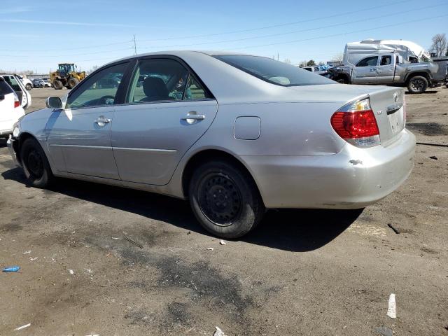 4T1BE32K15U987925 - 2005 TOYOTA CAMRY LE SILVER photo 2