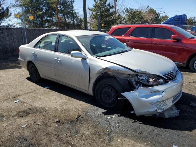 4T1BE32K15U987925 - 2005 TOYOTA CAMRY LE SILVER photo 4