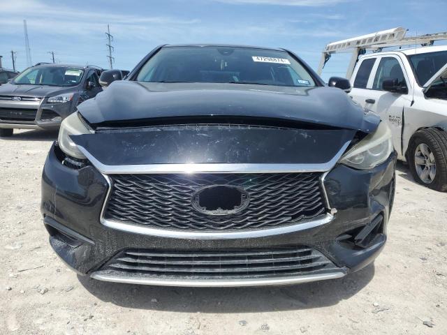 SJKCH5CP2HA028624 - 2017 INFINITI QX30 BASE 黑色 照片 5