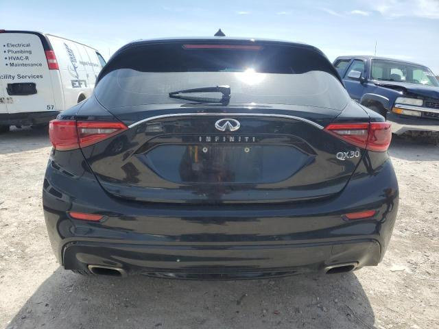 SJKCH5CP2HA028624 - 2017 INFINITI QX30 BASE 黑色 照片 6