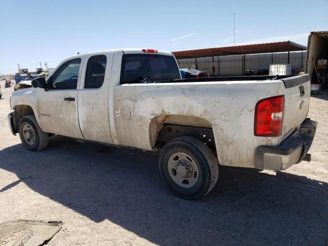 1GCHC29K78E168162 - 2008 CHEVROLET SILVERADO C2500 HEAVY DUTY WHITE photo 2