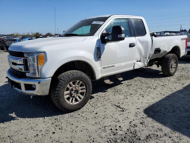 1FT7X2BT4HEE33462 - 2017 FORD F250 SUPER DUTY WHITE photo 1