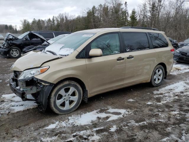 2011 TOYOTA SIENNA, 
