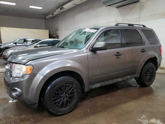 2010 FORD ESCAPE XLT, 