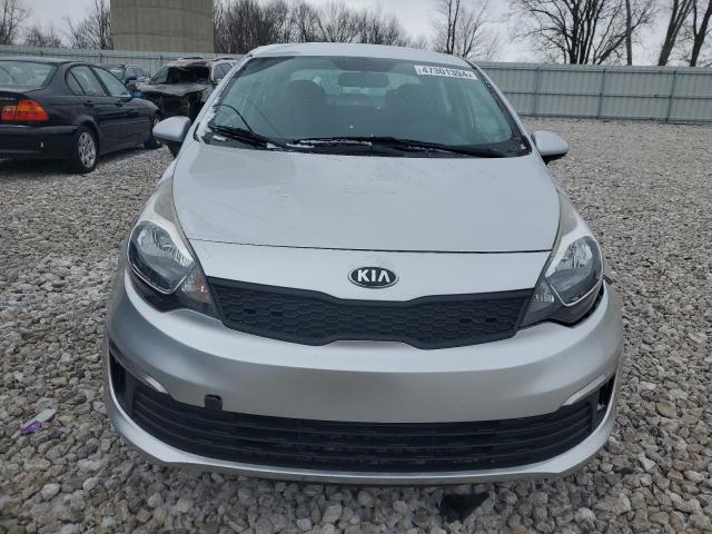 KNADM4A36G6641552 - 2016 KIA RIO LX SILVER photo 5