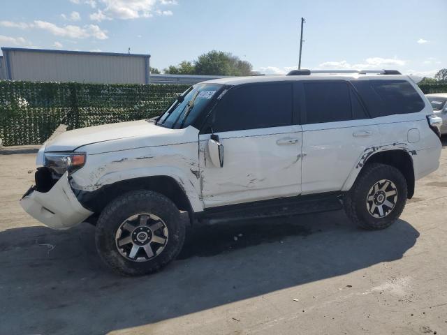 2019 TOYOTA 4RUNNER SR5, 