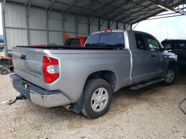 5TFRW5F17HX214781 - 2017 TOYOTA TUNDRA DOUBLE CAB SR/SR5 SILVER photo 3