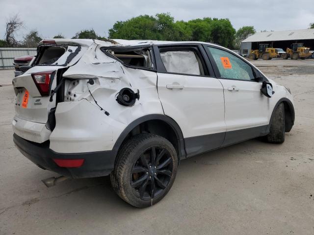 1FMCU0GD5KUC02320 - 2019 FORD ESCAPE SE WHITE photo 3