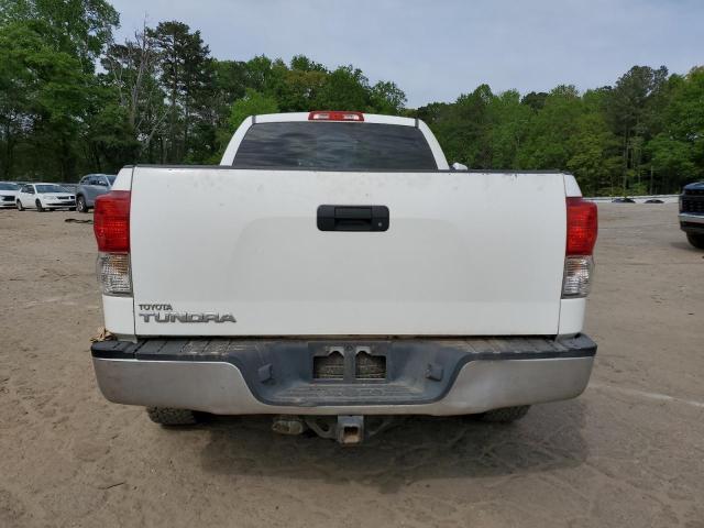 5TFRM5F12AX017402 - 2010 TOYOTA TUNDRA DOUBLE CAB SR5 WHITE photo 6