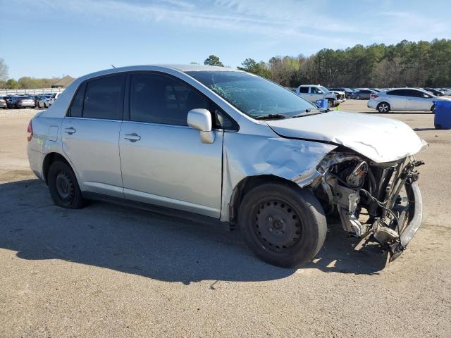 3N1BC11E07L406473 - 2007 NISSAN VERSA S SILVER photo 4