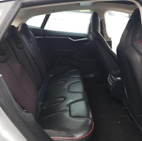5YJSA1CP6DFP10404 - 2013 TESLA MODEL S 银色 照片 10