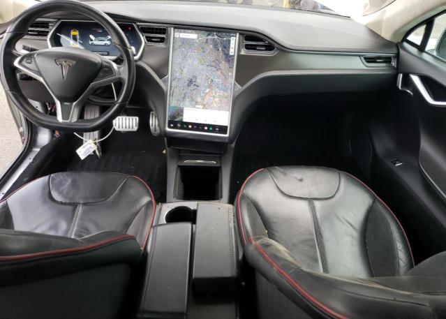 5YJSA1CP6DFP10404 - 2013 TESLA MODEL S 银色 照片 8