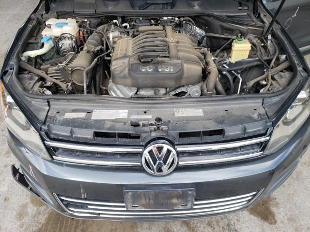 WVGFF9BP9CD002412 - 2012 VOLKSWAGEN TOUAREG V6 GRAY photo 12