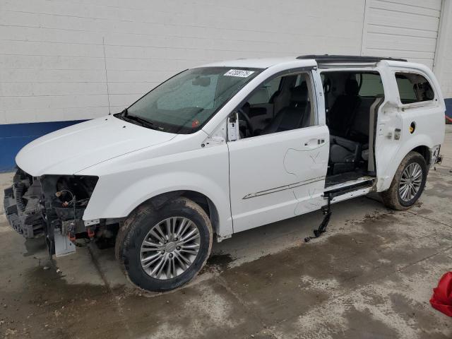 2C4RC1CG2ER329499 - 2014 CHRYSLER TOWN & COU TOURING L WHITE photo 1