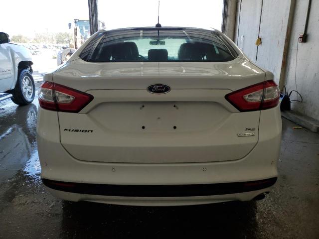 3FA6P0HR0DR280331 - 2013 FORD FUSION SE WHITE photo 6