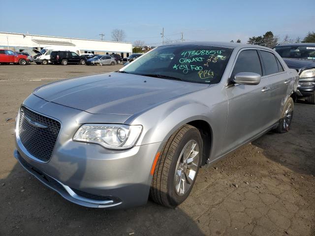 2C3CCAAG1GH175454 - 2016 CHRYSLER 300 LIMITED SILVER photo 1