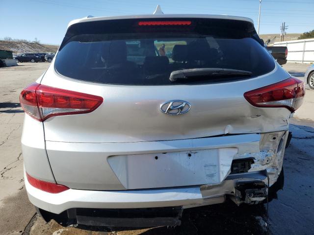 KM8J3CA43JU778846 - 2018 HYUNDAI TUCSON SEL SILVER photo 6