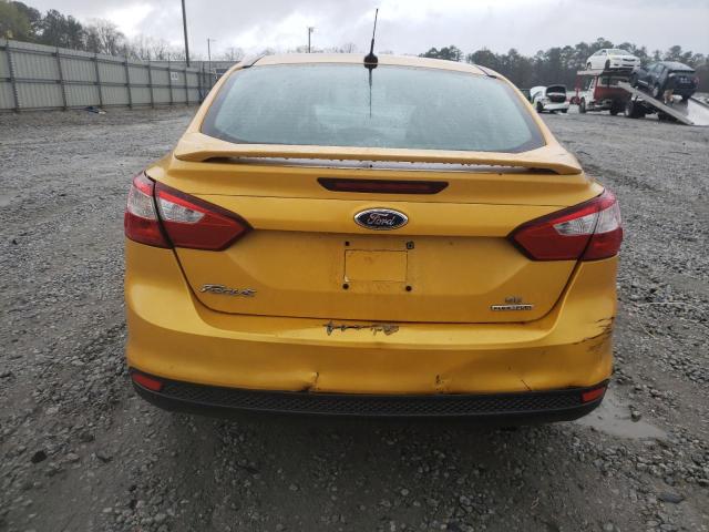 1FAHP3F27CL447362 - 2012 FORD FOCUS SE GOLD photo 6