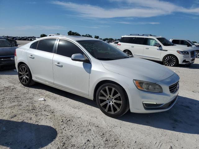 LYV402HK0HB132466 - 2017 VOLVO S60 PREMIER WHITE photo 4