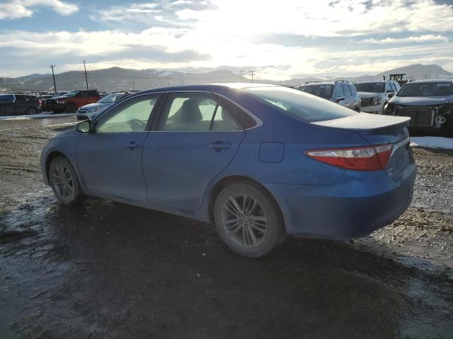 4T1BF1FKXHU670077 - 2017 TOYOTA CAMRY LE BLUE photo 2