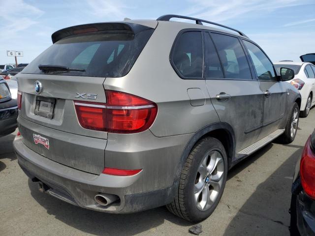 5UXZW0C59BL662091 - 2011 BMW X5 XDRIVE35D BEIGE photo 3