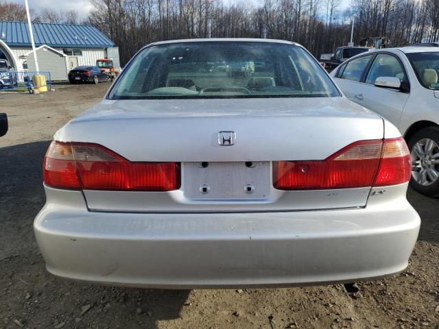 1HGCG5645WA176496 - 1998 HONDA ACCORD LX SILVER photo 6