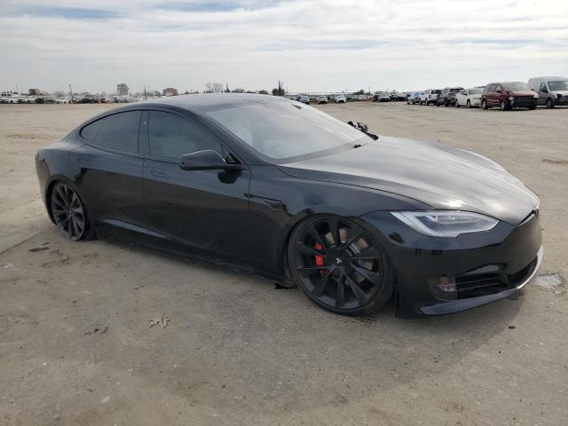 5YJSA1E49LF390948 - 2020 TESLA MODEL S BLACK photo 4