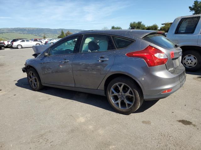 1FADP3K26DL245375 - 2013 FORD FOCUS SE CHARCOAL photo 2