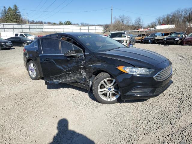 3FA6P0H73JR108479 - 2018 FORD FUSION SE BLACK photo 4