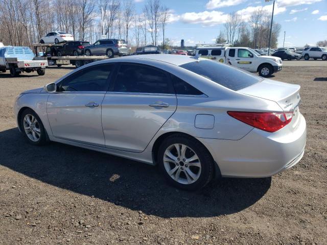 5NPEC4AC6BH126382 - 2011 HYUNDAI SONATA SE SILVER photo 2